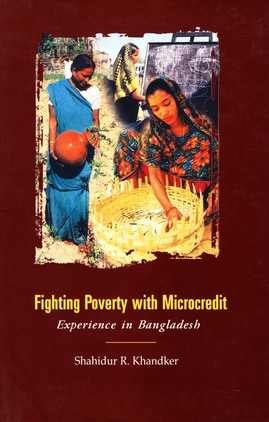 9789840514687: Fighting Poverty with Microcredit: Experience in Bangladesh