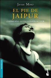 Stock image for El Pie De Jaipur, De Javier Moro. Editorial Booket En Espaol for sale by Juanpebooks