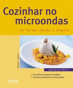 Stock image for COZINHAR NO MICROONDAS UMA FORMA RAPIDA E SIMPLES. for sale by AG Library