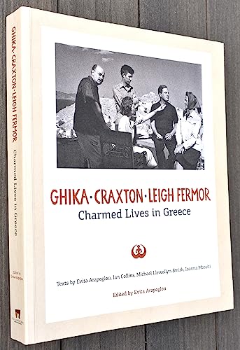 Imagen de archivo de Charmed Lives in Greece : GHIKA , CRAXTON , LEIGH FERMOR a la venta por GF Books, Inc.