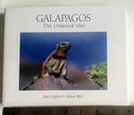 Beispielbild fr Galapagos, The Untamed Isles zum Verkauf von ThriftBooks-Dallas