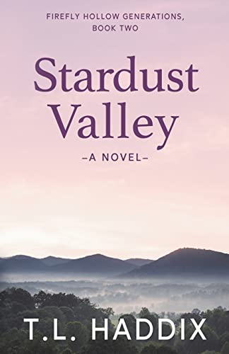 Stock image for Stardust Valley (Firefly Hollow Generations, Band 2) for sale by Buchpark