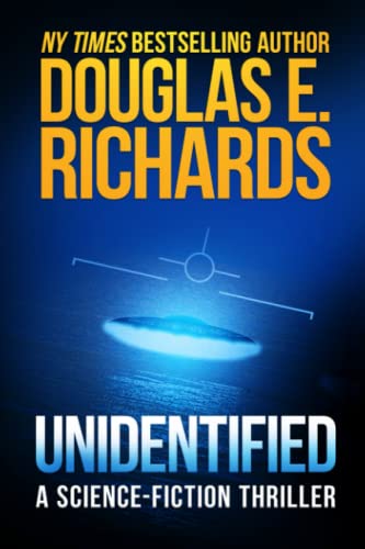 Beispielbild fr Unidentified: A Science-Fiction Thriller zum Verkauf von medimops