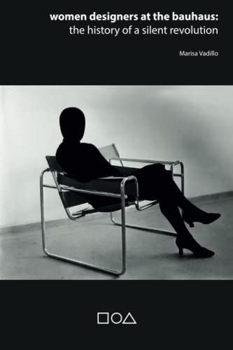 Imagen de archivo de Women Designers At The Bauhaus a la venta por GreatBookPrices