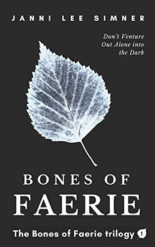 Beispielbild fr Bones of Faerie: Book 1 of the Bones of Faerie Trilogy zum Verkauf von Goodwill