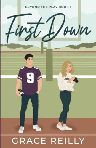 9798986905112: First Down: A Fake Dating College Sports Romance