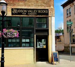 Hudson Valley Books for Humanity